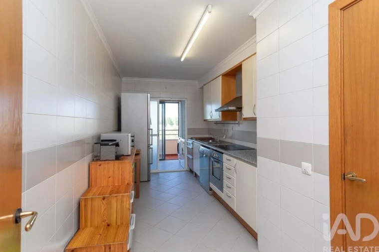 Apartamento T2 para Venda em Cascais e Estoril Foto 9