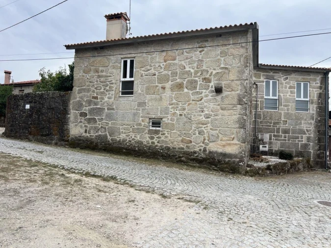 Moradia T4 para Venda em Cambra e Carvalhal de Vermilhas Foto 22