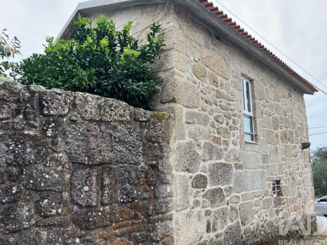 Moradia T4 para Venda em Cambra e Carvalhal de Vermilhas Foto 21