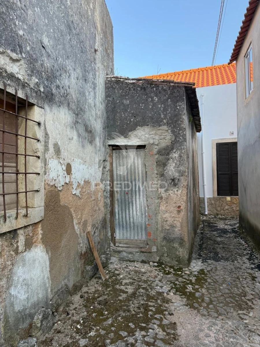 Moradia T1 para Venda em Abrigada e Cabanas de Torres Foto 7