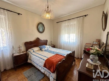 Moradia T5 para Venda em São Vitor (Braga)