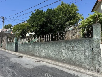 Moradia T5 para Venda em São Vitor (Braga)