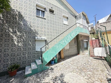 Moradia T5 para Venda em São Vitor (Braga)