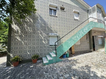 Moradia T5 para Venda em São Vitor (Braga)