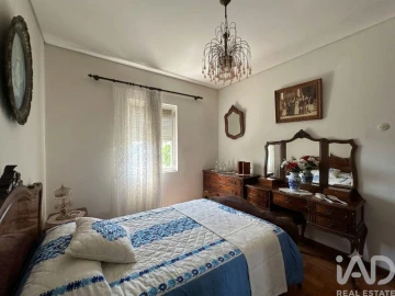 Moradia T5 para Venda em São Vitor (Braga)