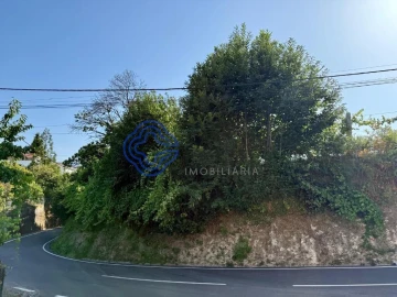 Terreno para Venda em Santa Eulalia