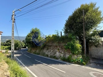 Terreno para Venda em Santa Eulalia