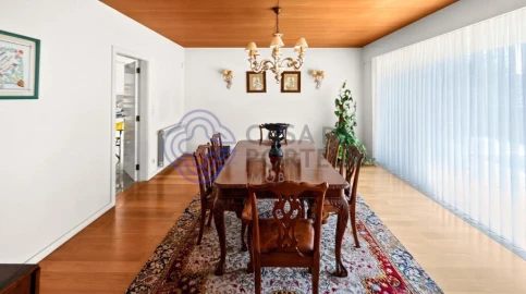 Moradia T4 para Venda em Pedroso e Seixezelo