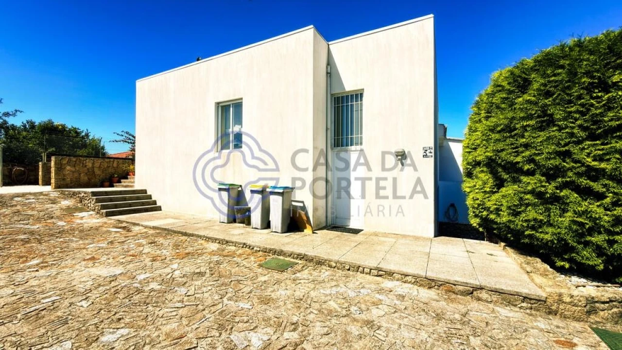 Moradia T4 para Venda em Pedroso e Seixezelo Foto 37