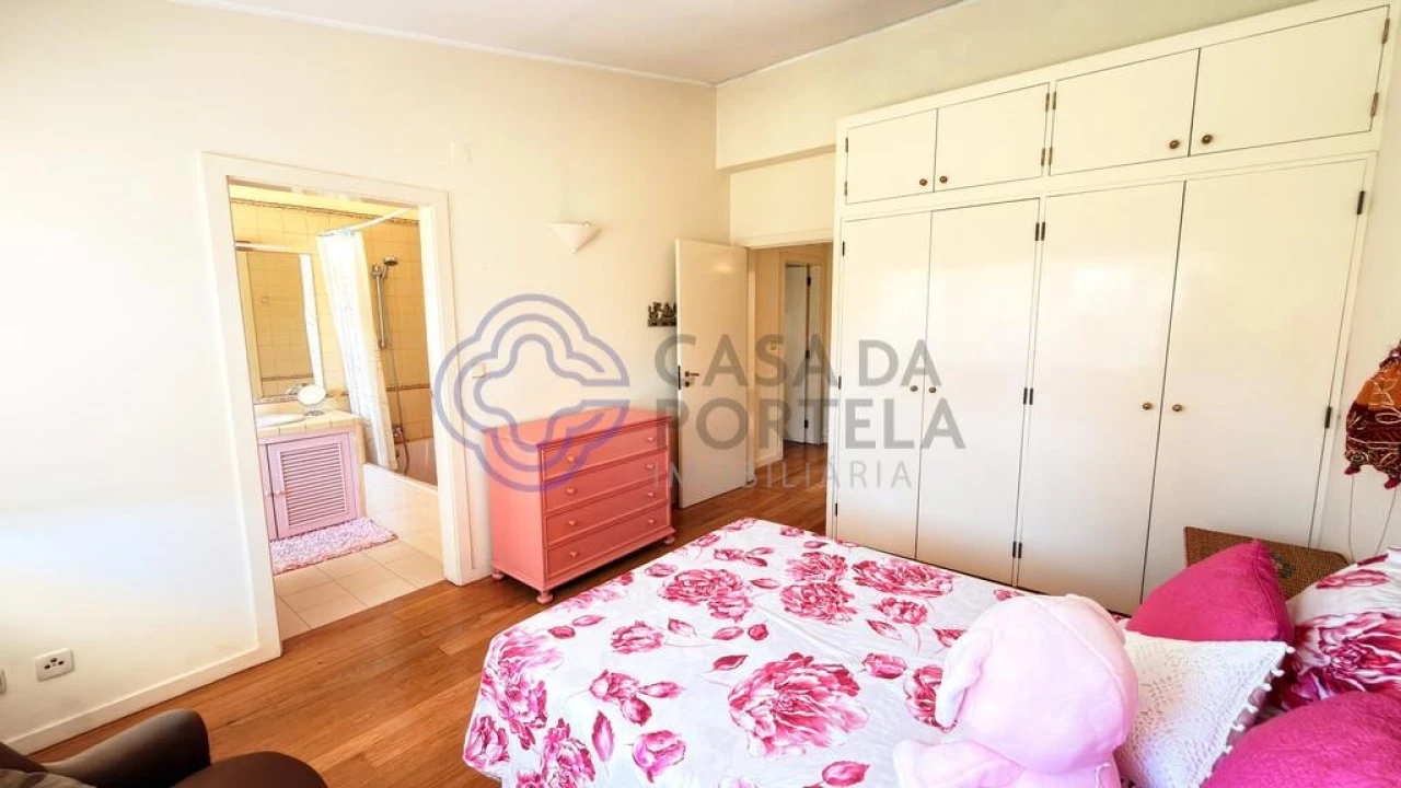 Moradia T4 para Venda em Pedroso e Seixezelo Foto 25