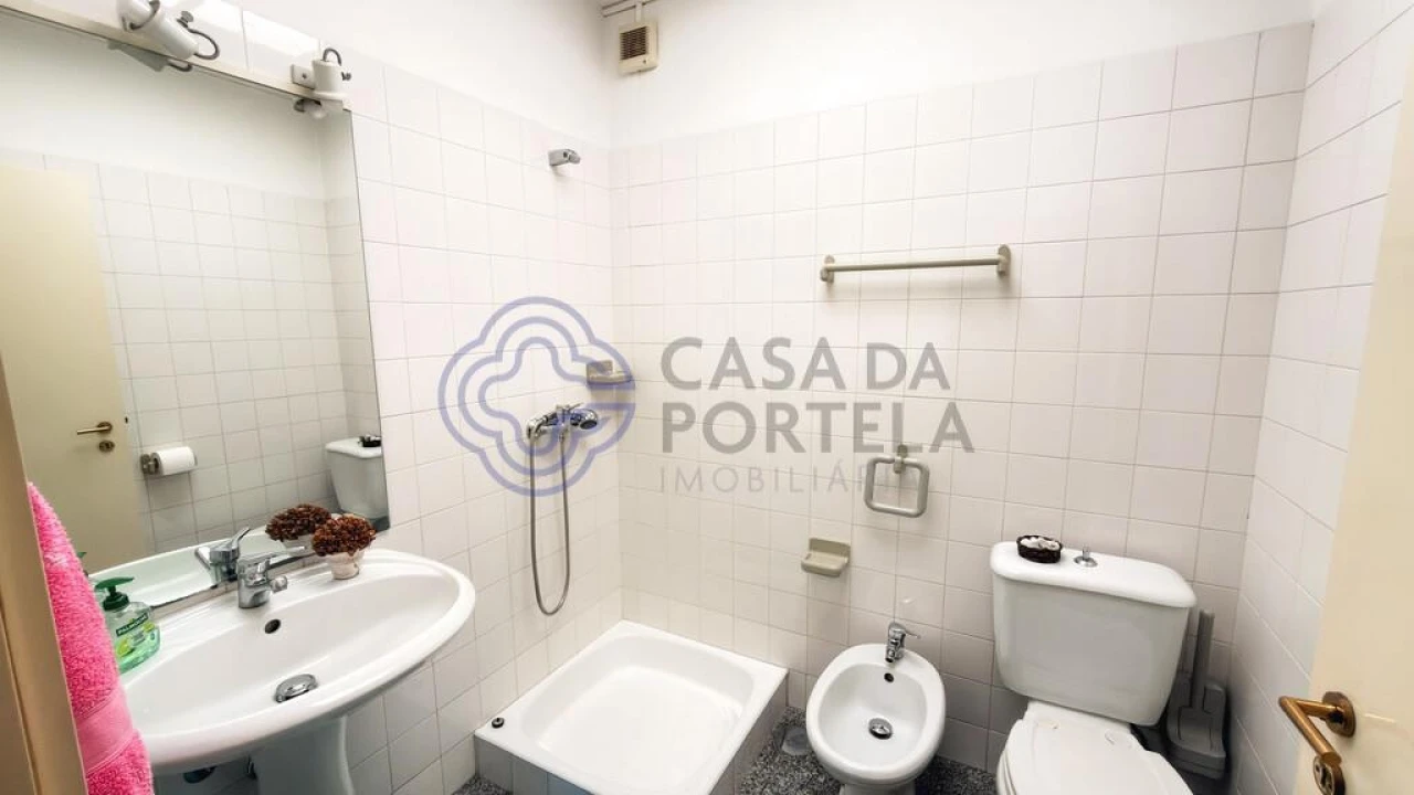 Moradia T4 para Venda em Pedroso e Seixezelo Foto 12