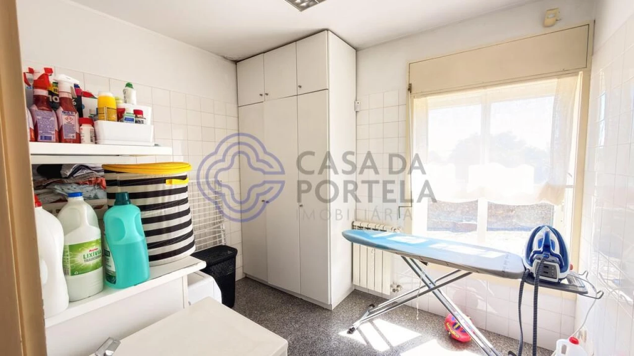 Moradia T4 para Venda em Pedroso e Seixezelo Foto 10