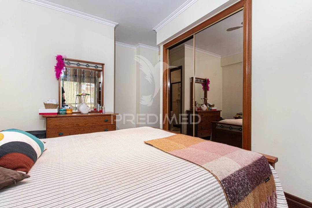 Apartamento T3 para Venda em Alverca do Ribatejo e Sobralinho Foto 6