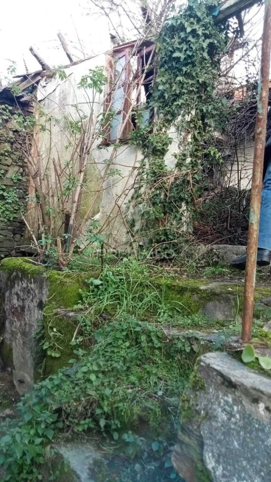 Moradia T2 para Venda em Abaças Foto 2