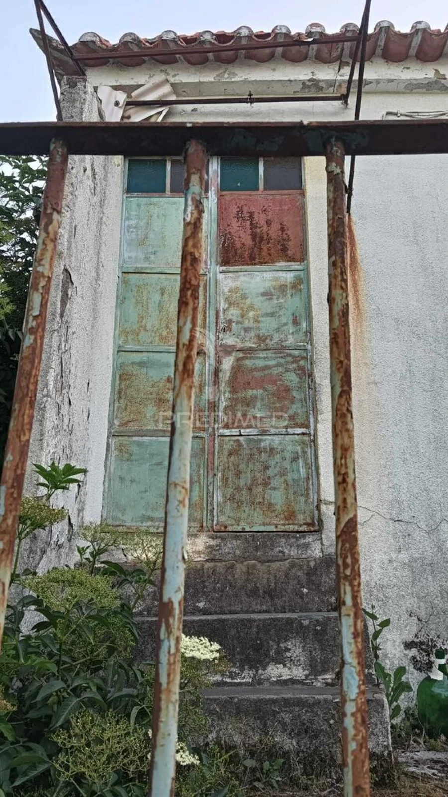 Moradia T2 para Venda em Abaças Foto 10