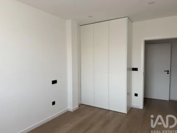 Apartamento T2 para Venda em Vila Cova da Lixa e Borba de Godim