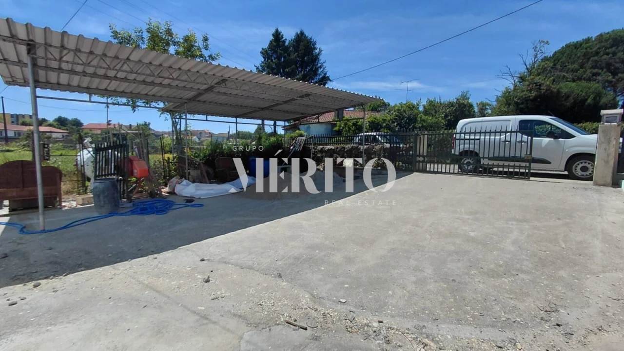 Armazém para Arrendamento em Arcozelo Foto 13
