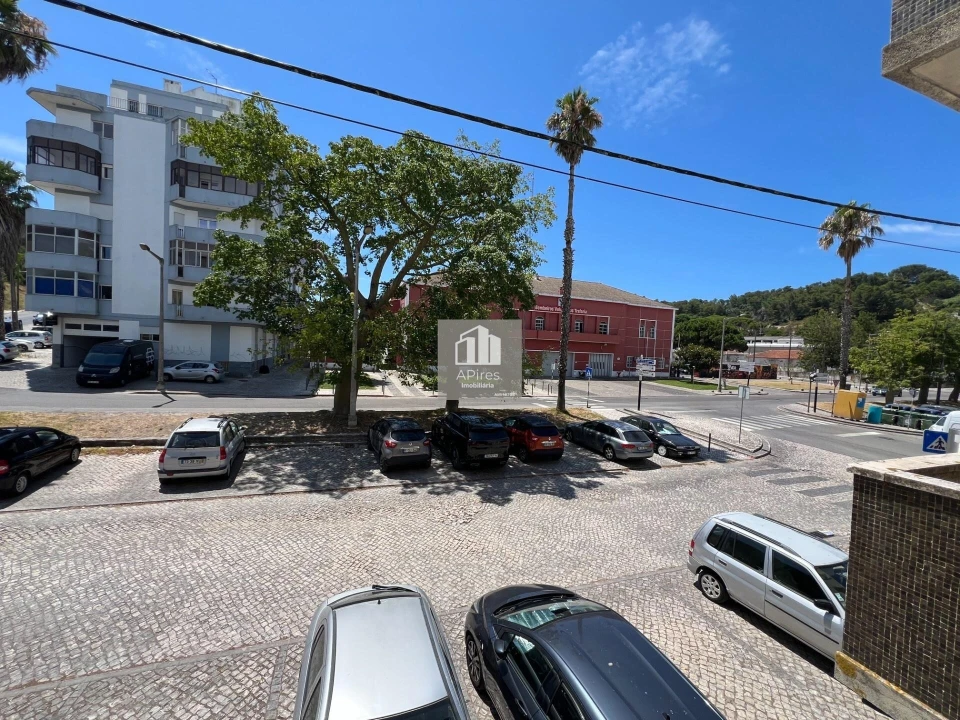 Apartamento T3 para Venda em Caparica e Trafaria Foto 5