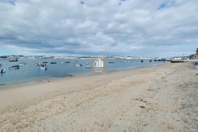 Apartamento T3 para Venda em Caparica e Trafaria