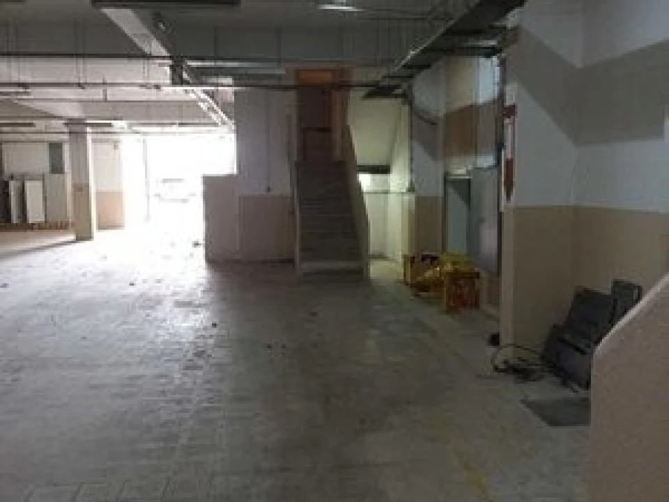Armazém para Arrendamento em Moscavide e Portela Foto 1