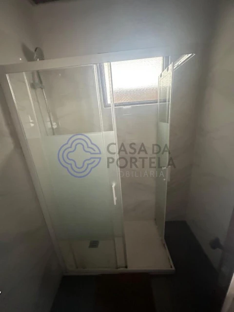 Moradia T3 para Venda em Póvoa de Santo Adrião e Olival Basto