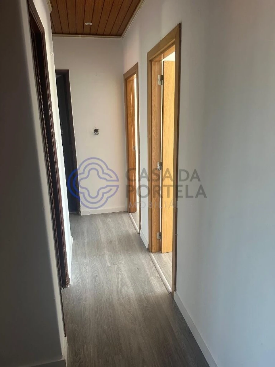 Moradia T3 para Venda em Póvoa de Santo Adrião e Olival Basto Foto 2