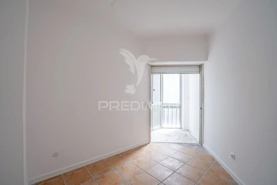 Apartamento T2 para Venda em Algueirão-Mem Martins