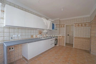 Apartamento T2 para Venda em Algueirão-Mem Martins