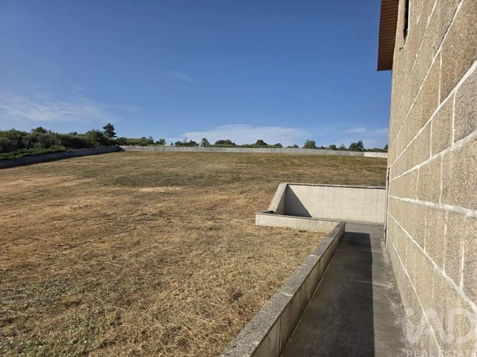 Moradia T7 para Venda em Montalegre e Padroso Foto 4