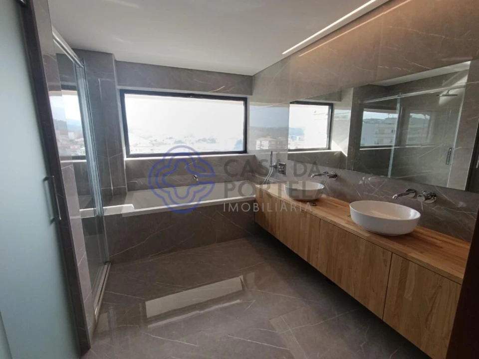 Apartamento T5 para Venda em Bougado (São Martinho e Santiago) Foto 39