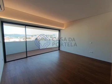 Apartamento T5 para Venda em Bougado (São Martinho e Santiago)