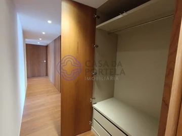 Apartamento T5 para Venda em Bougado (São Martinho e Santiago)