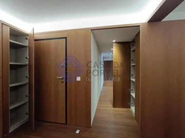Apartamento T5 para Venda em Bougado (São Martinho e Santiago)