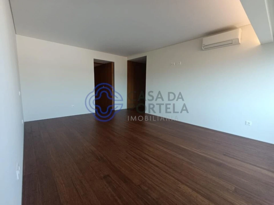 Apartamento T5 para Venda em Bougado (São Martinho e Santiago) Foto 32