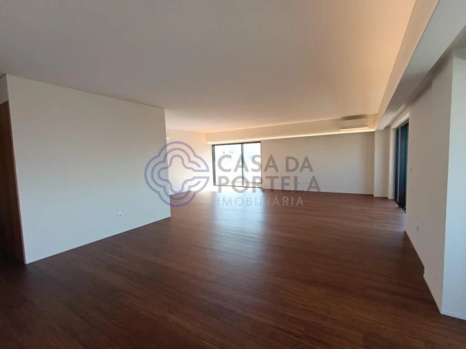 Apartamento T5 para Venda em Bougado (São Martinho e Santiago) Foto 3
