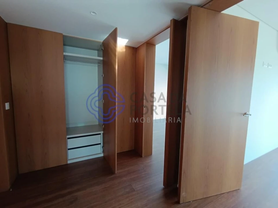 Apartamento T5 para Venda em Bougado (São Martinho e Santiago) Foto 17