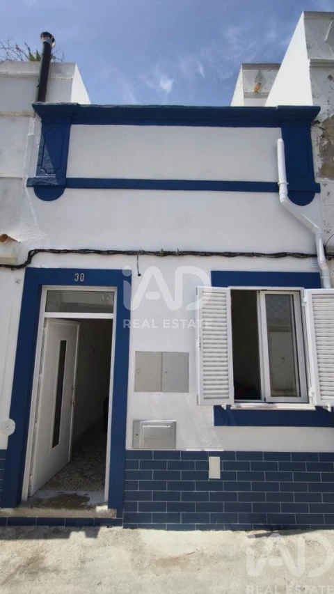 Moradia T1 para Venda em Olhão