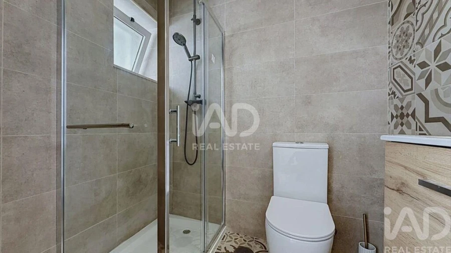 Moradia T1 para Venda em Olhão Foto 8