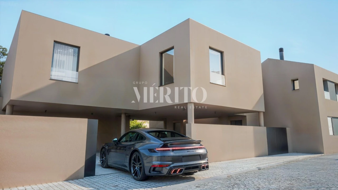 Apartamento T1 para Venda em Durrães e Tregosa Foto 1