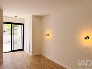 Apartamento T1 para Venda em Alcantara