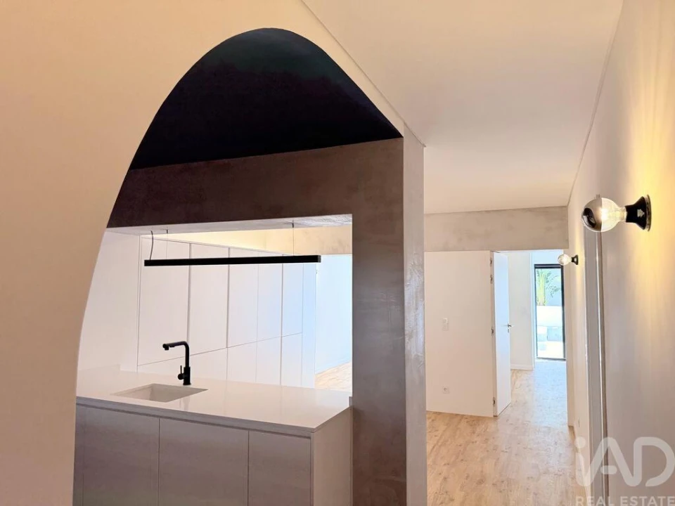 Apartamento T1 para Venda em Alcantara Foto 3