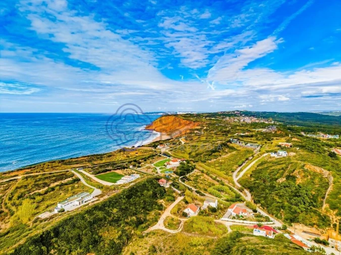 Prédio para Venda em São Martinho do Porto Foto 27