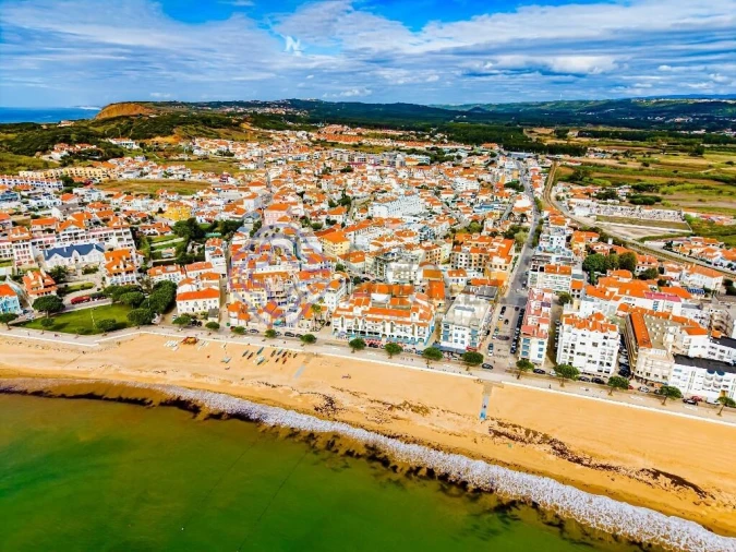 Prédio para Venda em São Martinho do Porto Foto 26