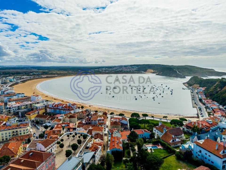 Prédio para Venda em São Martinho do Porto Foto 29