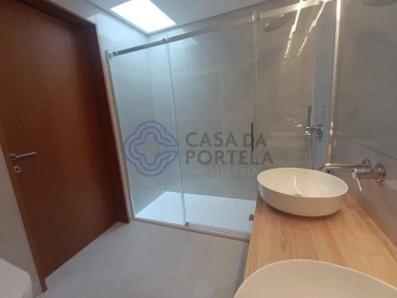 Apartamento T4 para Venda em Bougado (São Martinho e Santiago)