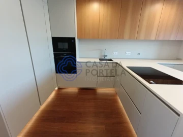 Apartamento T4 para Venda em Bougado (São Martinho e Santiago)