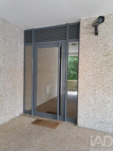 Apartamento T3 para Venda em Vilar de Andorinho