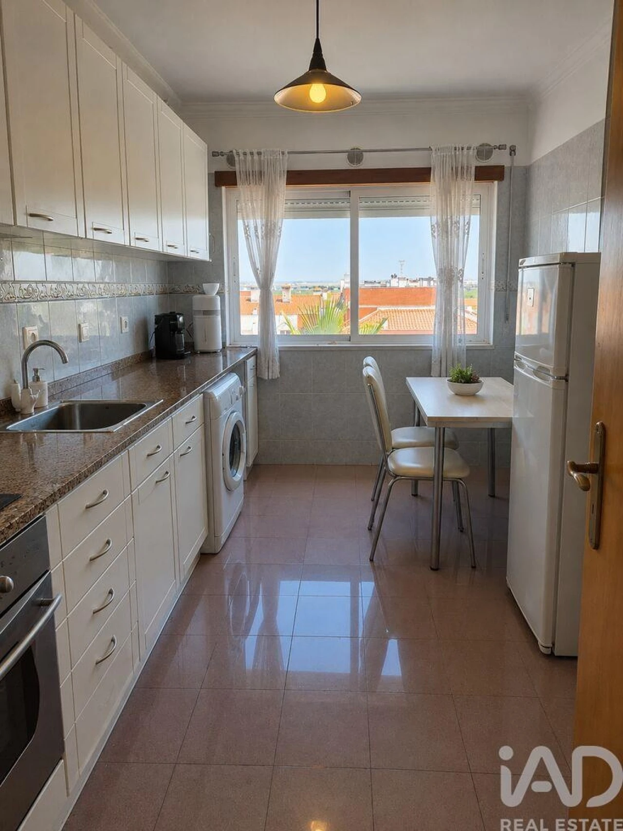 Apartamento T1 para Venda em Vila Franca de Xira Foto 5