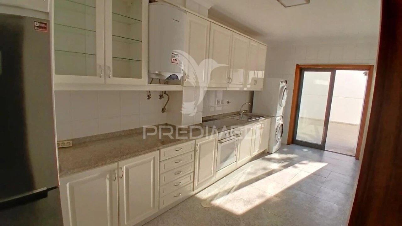 Apartamento T2 para Venda em Macieira da Maia Foto 9