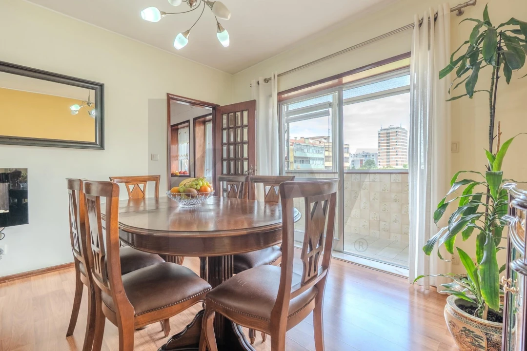 Apartamento T3 para Venda em Cidade da Maia Foto 6